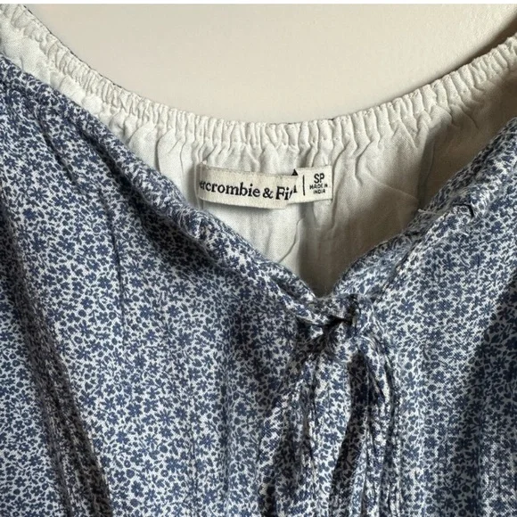 Abercrombie and Fitch Blue Floral Mini Dress - Picture 3 of 3